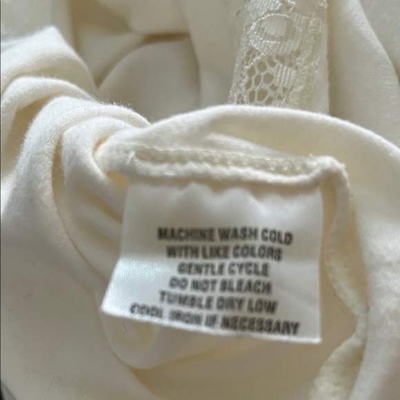 Aeropostale White Lace Trim Camisole - Picture 7 of 7